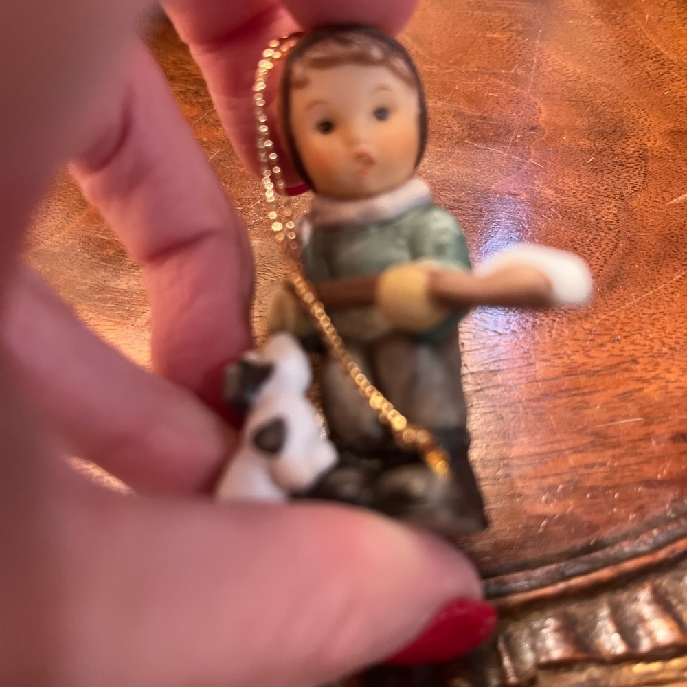 3 Hummel ornaments - Picture 3 of 5